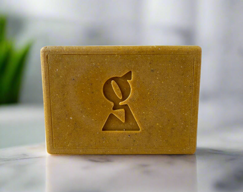 TURMERIC-QASIL AND KOJIC ACID BRIGHTENING BAR